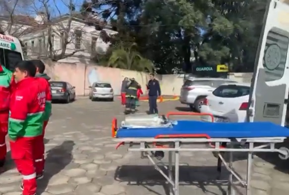 Incendio en el Hospital Moyano: más de 50 personas fueron asistidas y dos debieron ser trasladadas